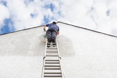 Peinture extérieure à Lezay — façades et ravalement